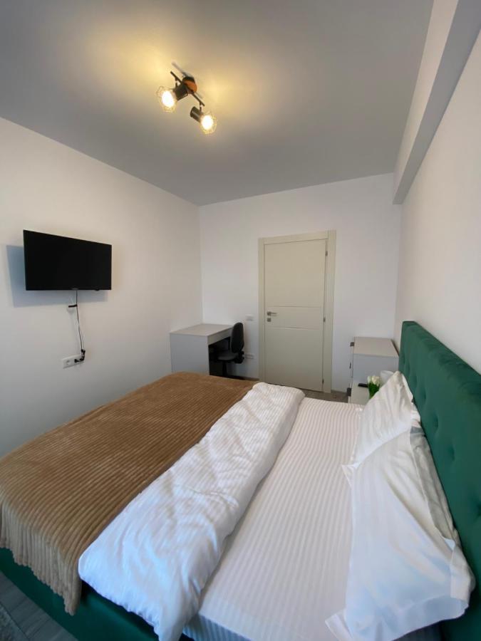 Homey Apartament 2 Rooms Palas Mall Iasi Exterior photo
